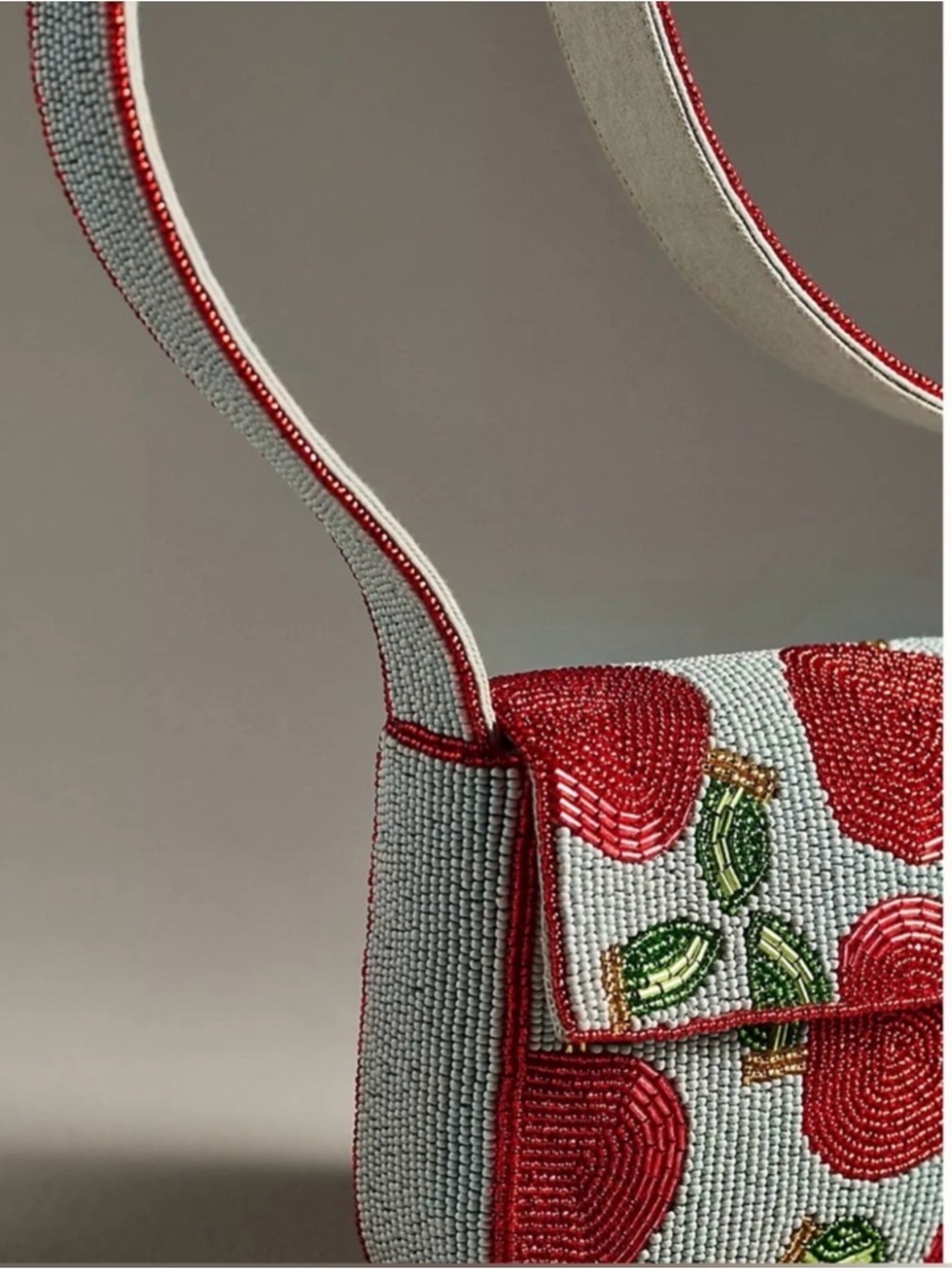 NWT Anthropologie Beaded Apple Fiona Purse Bag - Picture 2 of 8
